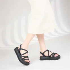 Blossom Comfort Platform Sneakers